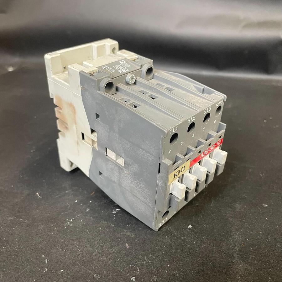 Used ASEA BROWN BOVERI A30-30-10 CONTRACTOR