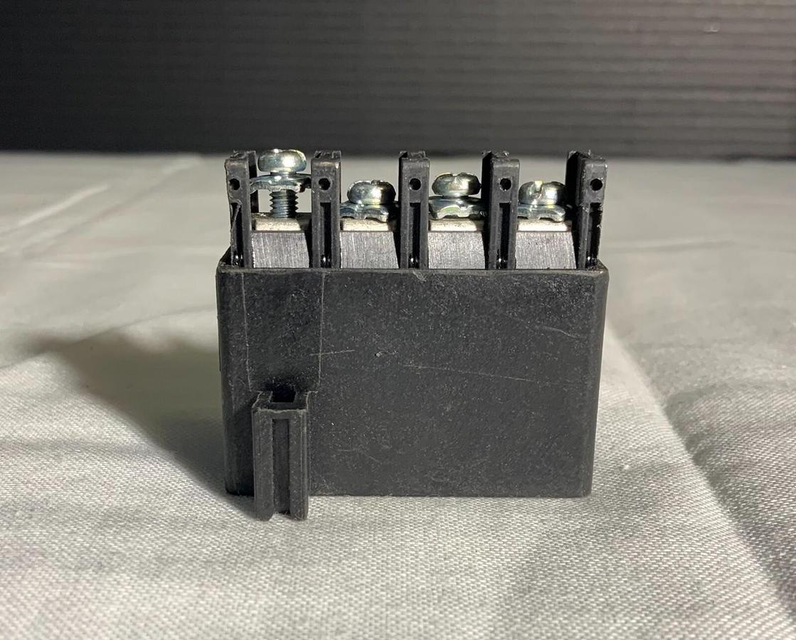 Used MITSUBISHI UN-SY32 DC INTERFACE MODULE ($25 OBO)
