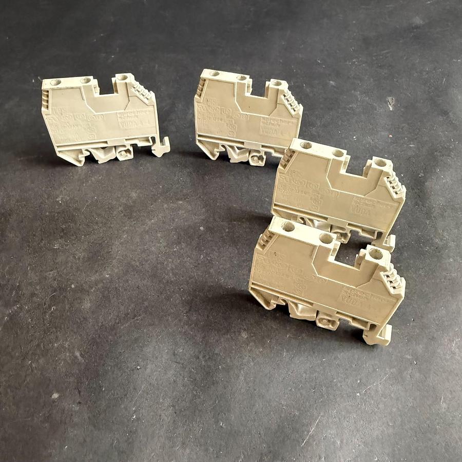 Used SPRECHER & SCHUH VUDA4-4 TERMINAL BLOCK - LOT OF 4 ($12 OBO)