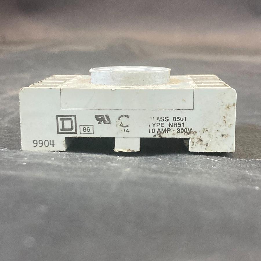 Used SQUARE D 8501-NR51-OS RELAY SOCKET ($3 OBO)