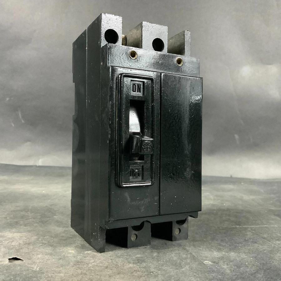 Used GENERAL ELECTRIC TE22020 CIRCUIT BREAKER ($20 OBO)