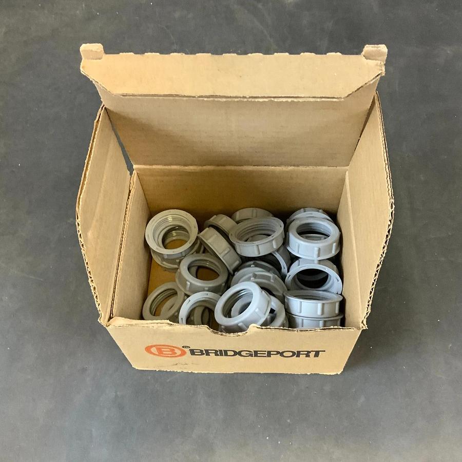 BRIDGEPORT 323 1” PLASTIC BUSHING - BOX OF 31 ($10 OBO)