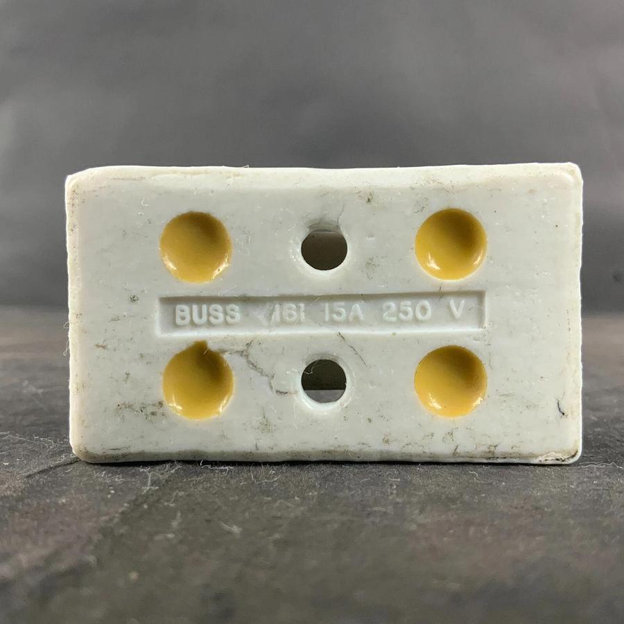 Used BUSSMANN PORCELIN FUSE HOLDER CU ONLY ($10 OBO)
