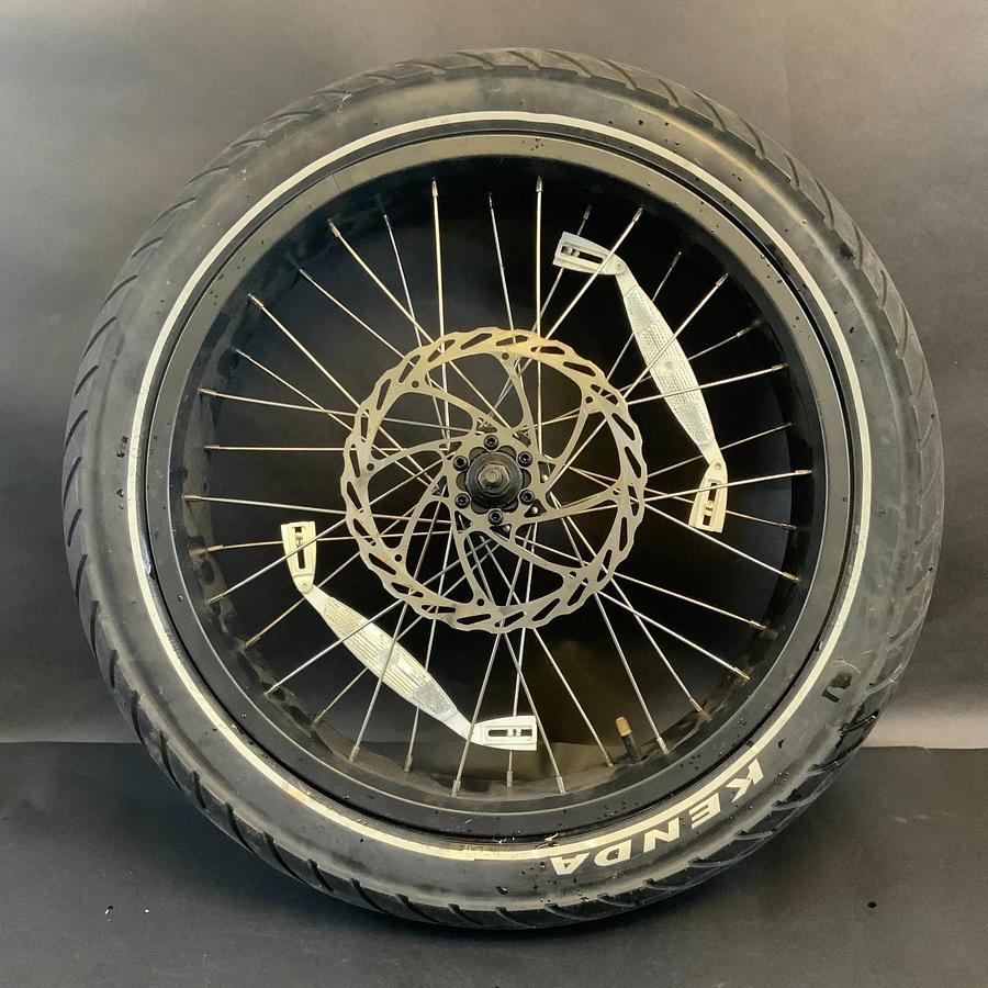 Used KENDA KRAZE K1032-003 20X4-1/4 E-BIKE WHEEL WITH ROTOR ($95 OBO)