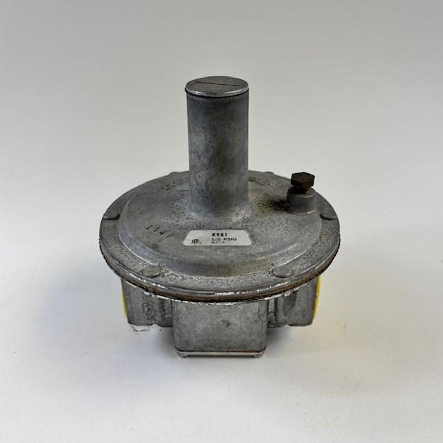 Used MAXITROL RV61 PRESSURE REGULATOR