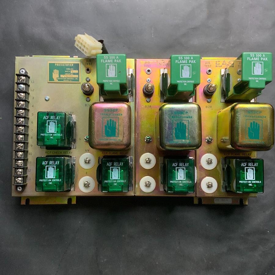 Used PROTECTION CONTROLS 6642VL COMBUSTION SAFEGUARD FLAME MONITOR ($200 OBO)