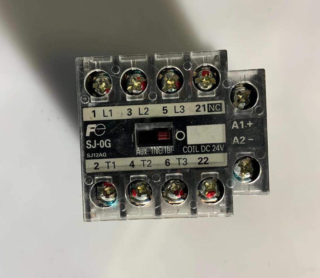 FUJI SJ-0G CONTACTOR ($14.99/EACH OBO)
