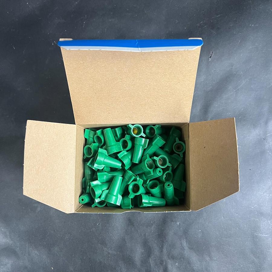 Used IDEAL GREENIE 30-092 GROUNDING CONNECTORS - SET OF 100 ($20 OBO)