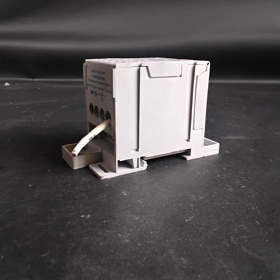 Used FERRAZ SHAWMUT FSPDB3C POWER DISTRIBUTION BLOCK ($40 OBO)