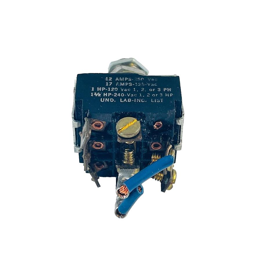 Used CARLING 2HK51-73 DPDT TOGGLE SWITCH 17A 125 VAC 12A 250 VAC 1.5HP HEAVY DUTY