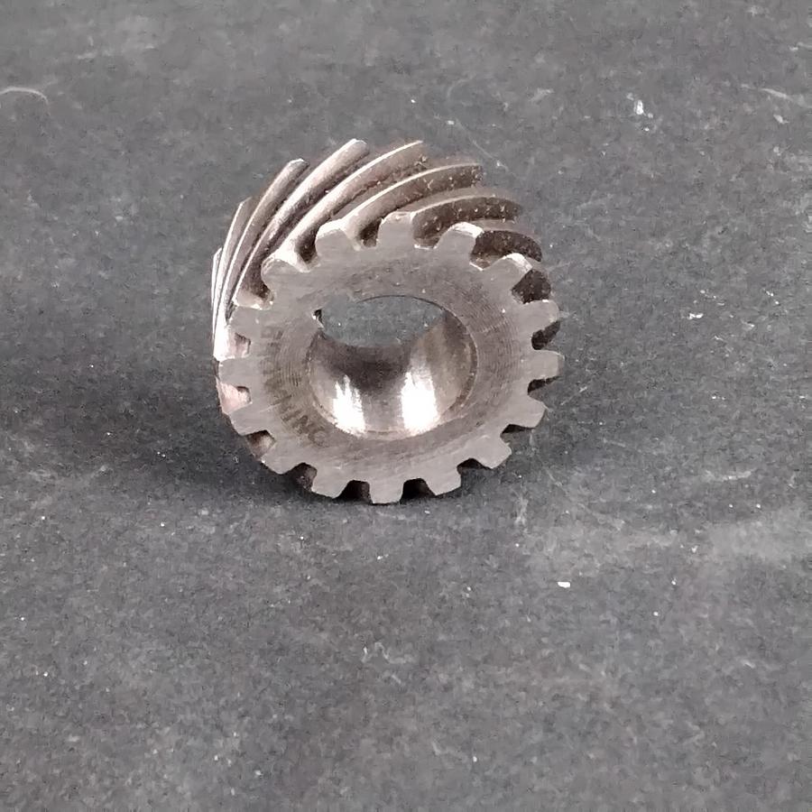 Used HELICAL PINION GEAR ($6 OBO)