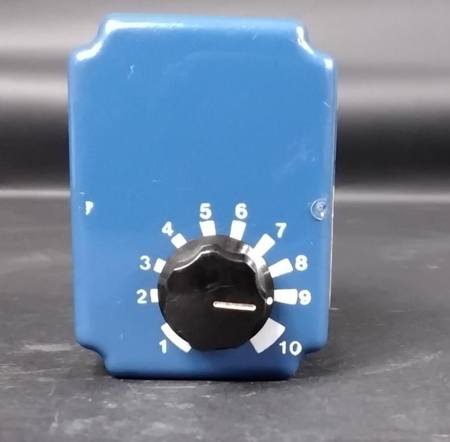 Used R-K ELECTRONICS CDB-115A-2-5H ON DELAY TIMER ($100 OBO)