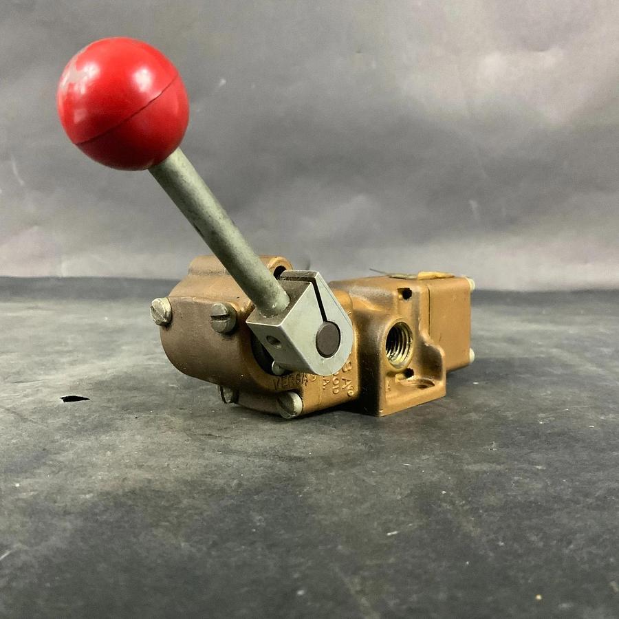 Used VERSA VZH-3301 VALVE ($100 OBO)