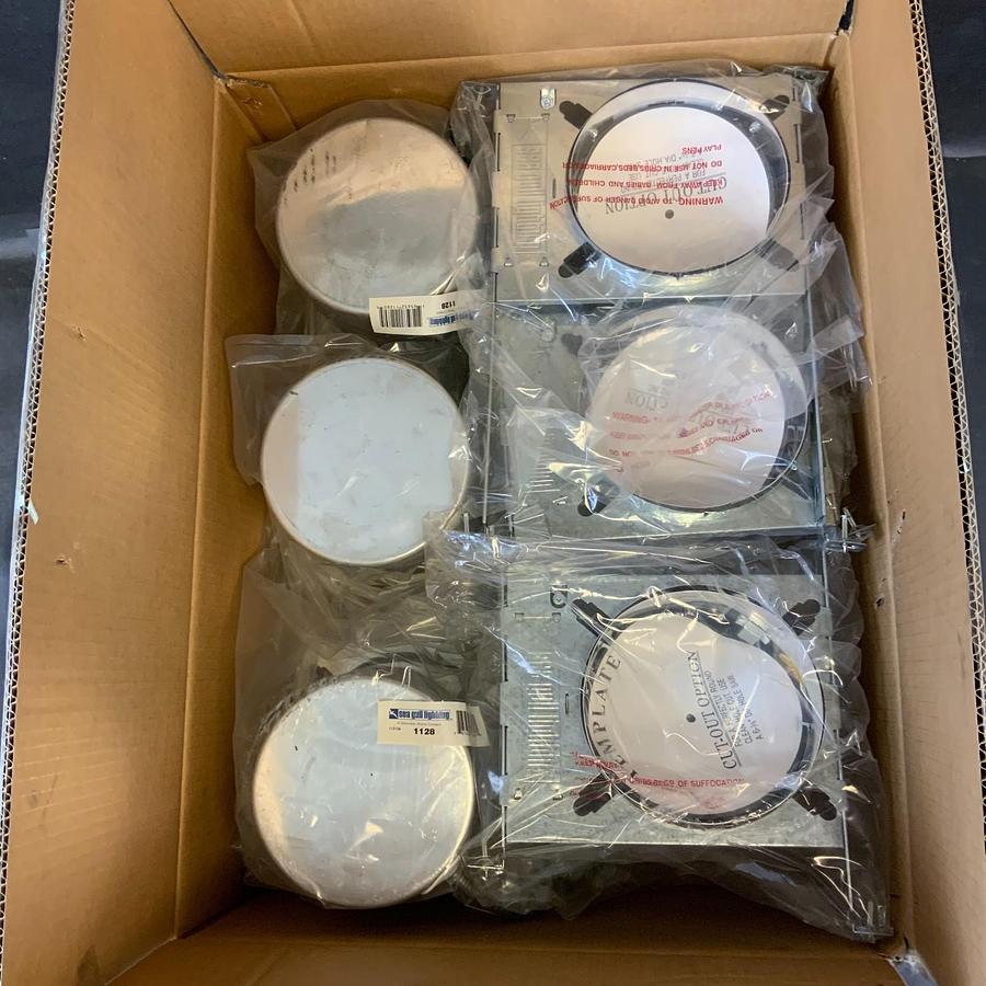 Used SEA GULL LIGHTING 1128 INCANDESCENT AIRTIGHT HOUSING - PACK OF 6 ($70 OBO)