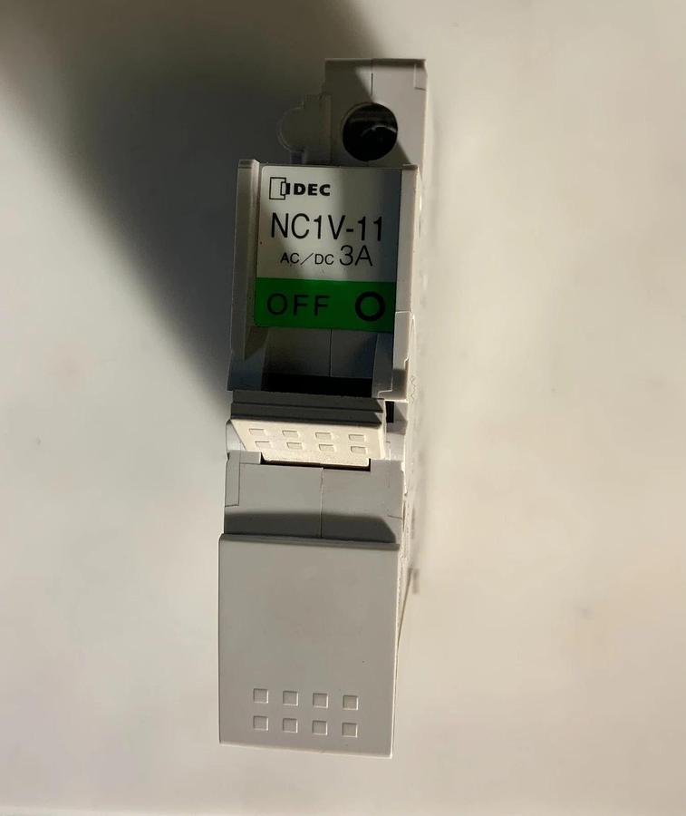 IDEC NC1V-1111-3AA ($29.99/EACH OBO)