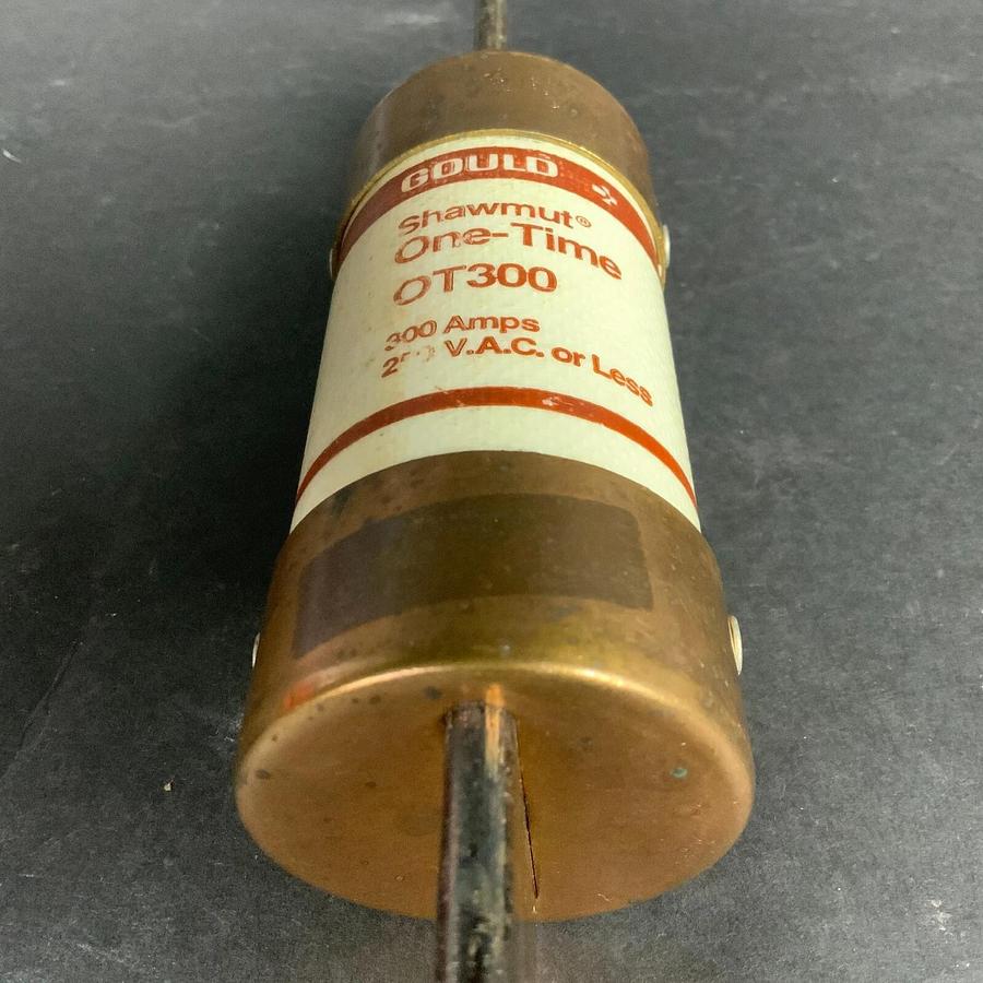 Used FERRAZ SHAWMUT OT300 FUSE ($15 OBO)