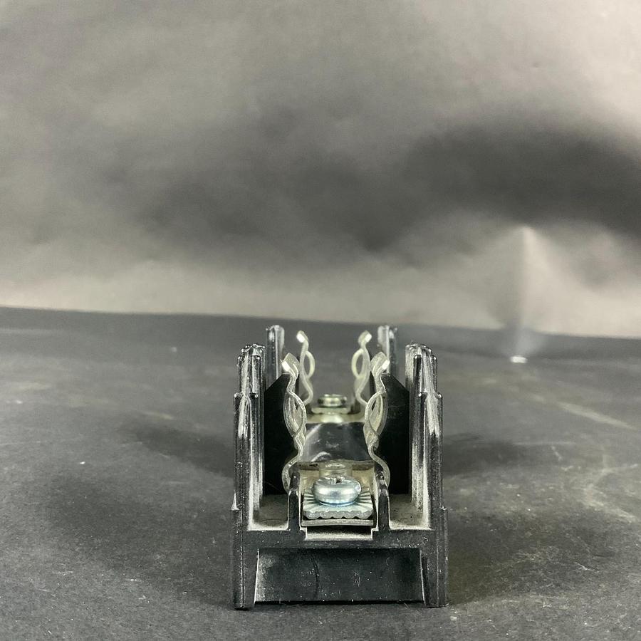 Used BUSSMANN R25060-1PR FUSE HOLDER ($10 OBO)