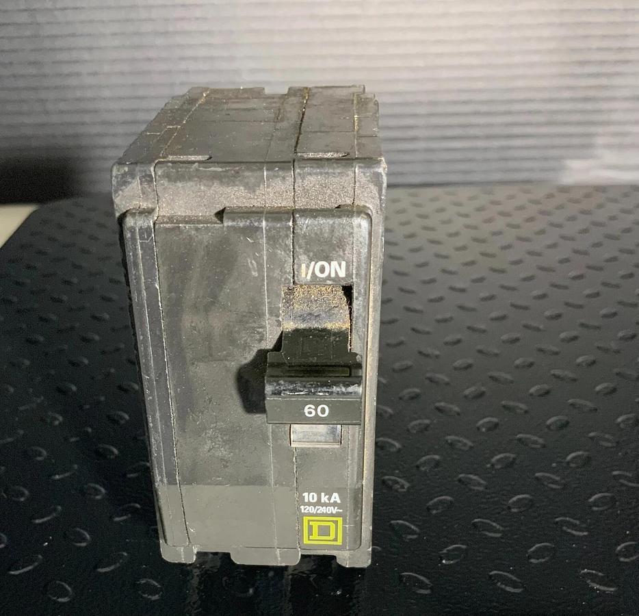 SQUARE D QO260 (AB-3577) ($19.99 OBO)