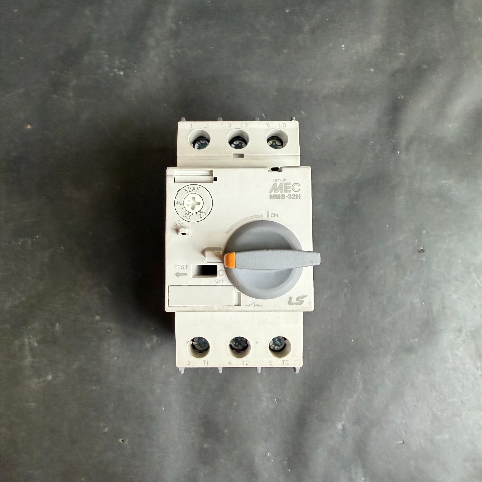 Used LS ELECTRIC MMS-32H MOTOR STARTER ($35 OBO)