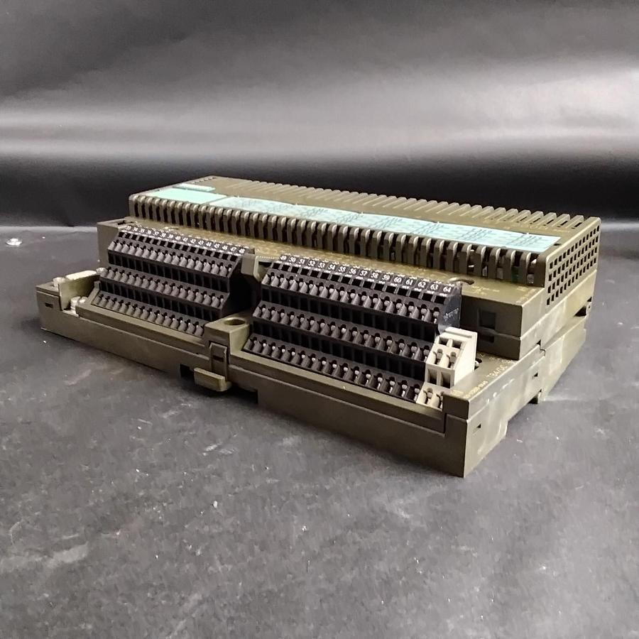 Used SIEMENS ET200B-32DI INPUT MODULE ($115 OBO)