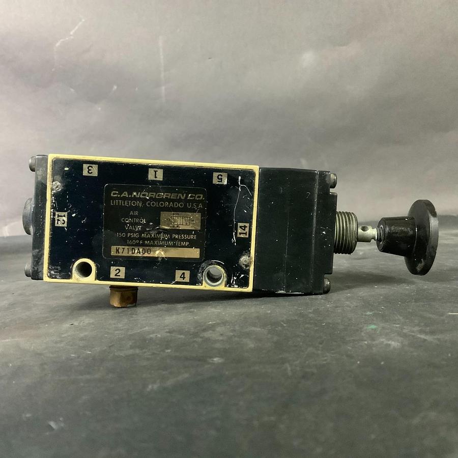Used NORGREN K71DA00 PNEUMATIC VALVE ($65 OBO)