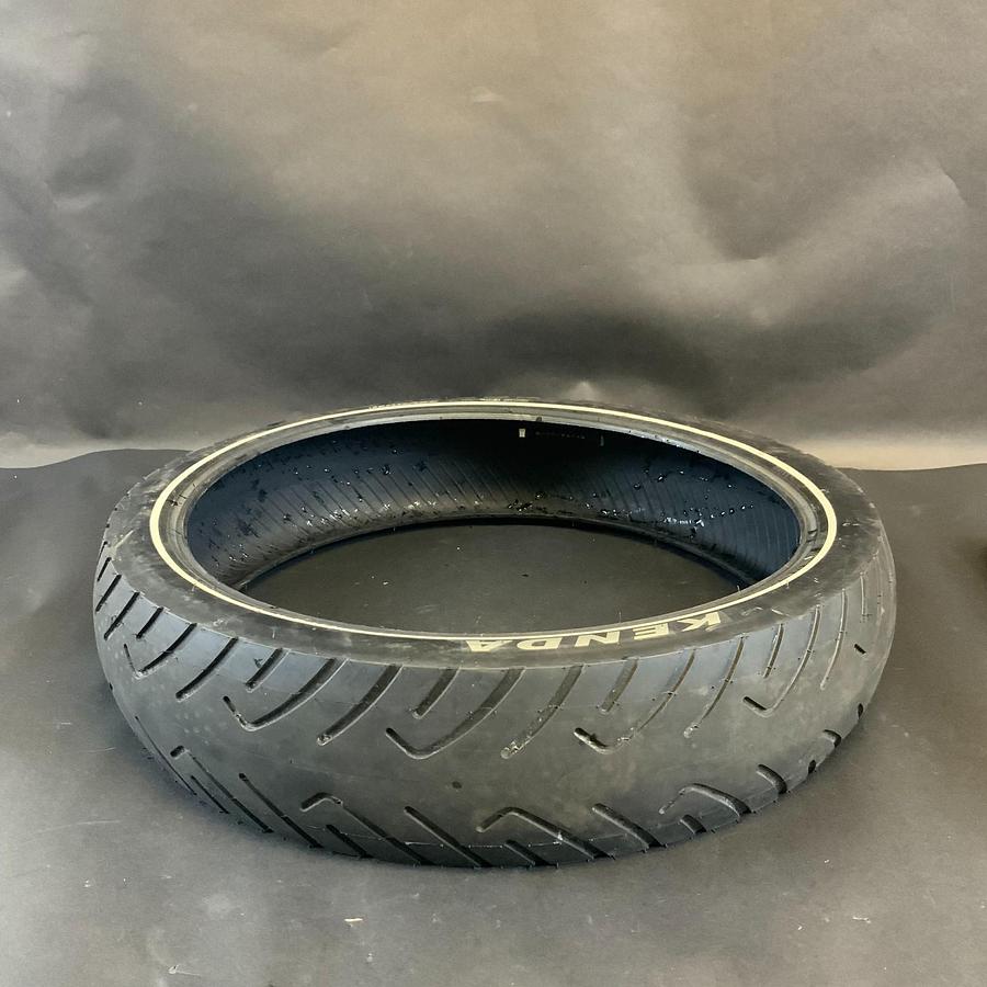 Used KENDA KRAZE K1032-004 20X4-1/4 E-BIKE TIRE ($45 OBO)