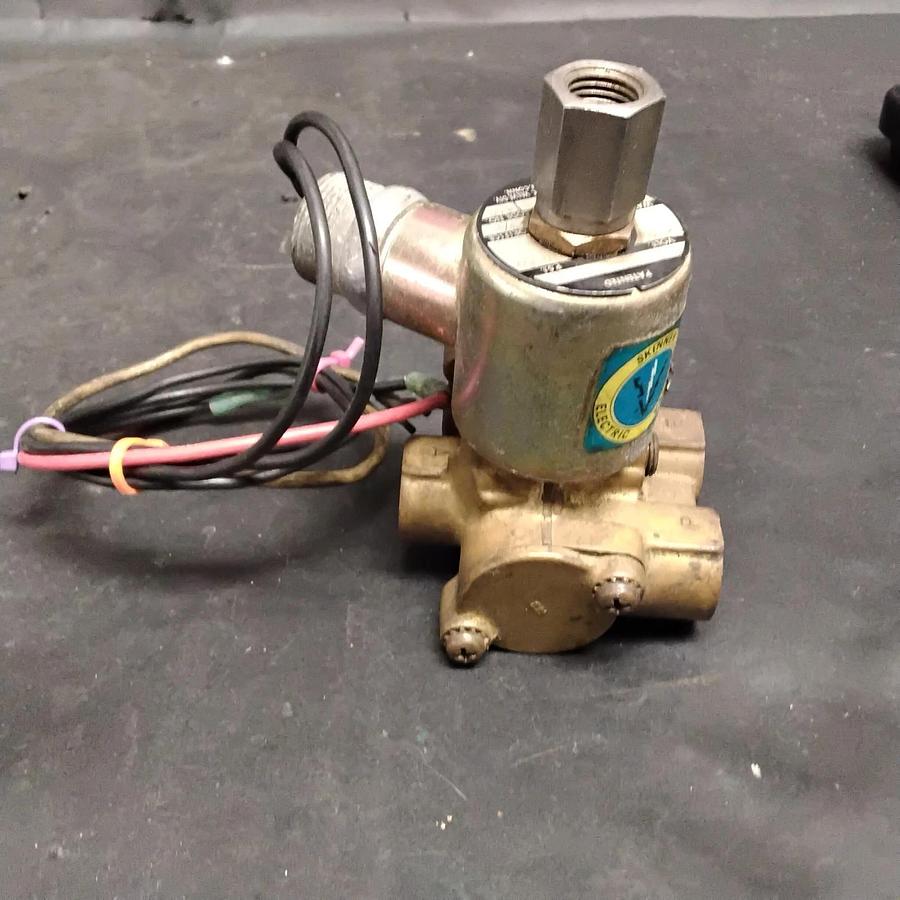 Used SKINNER L3DB3150 ELECTRIC VALVE ($45 OBO)