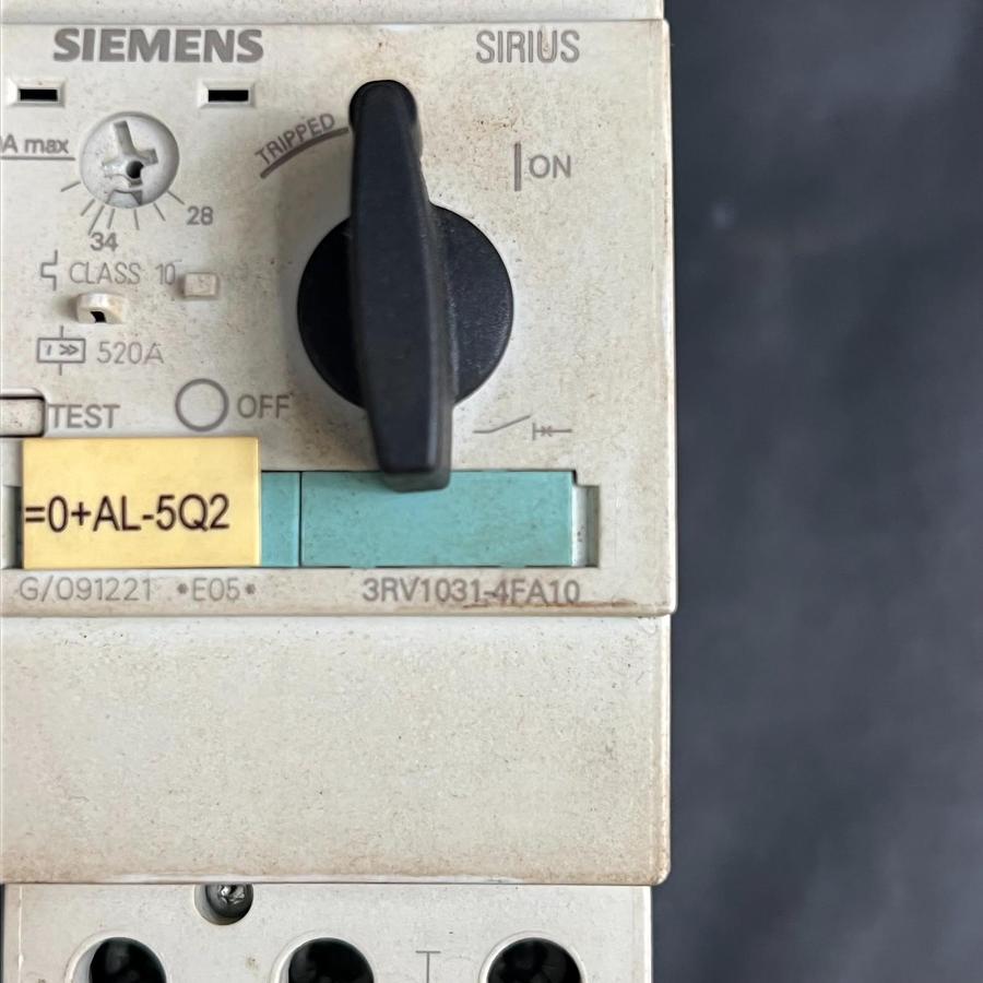 Used SIEMENS 3RV1031-4FA10 CIRCUIT BREAKER ($30 OBO)