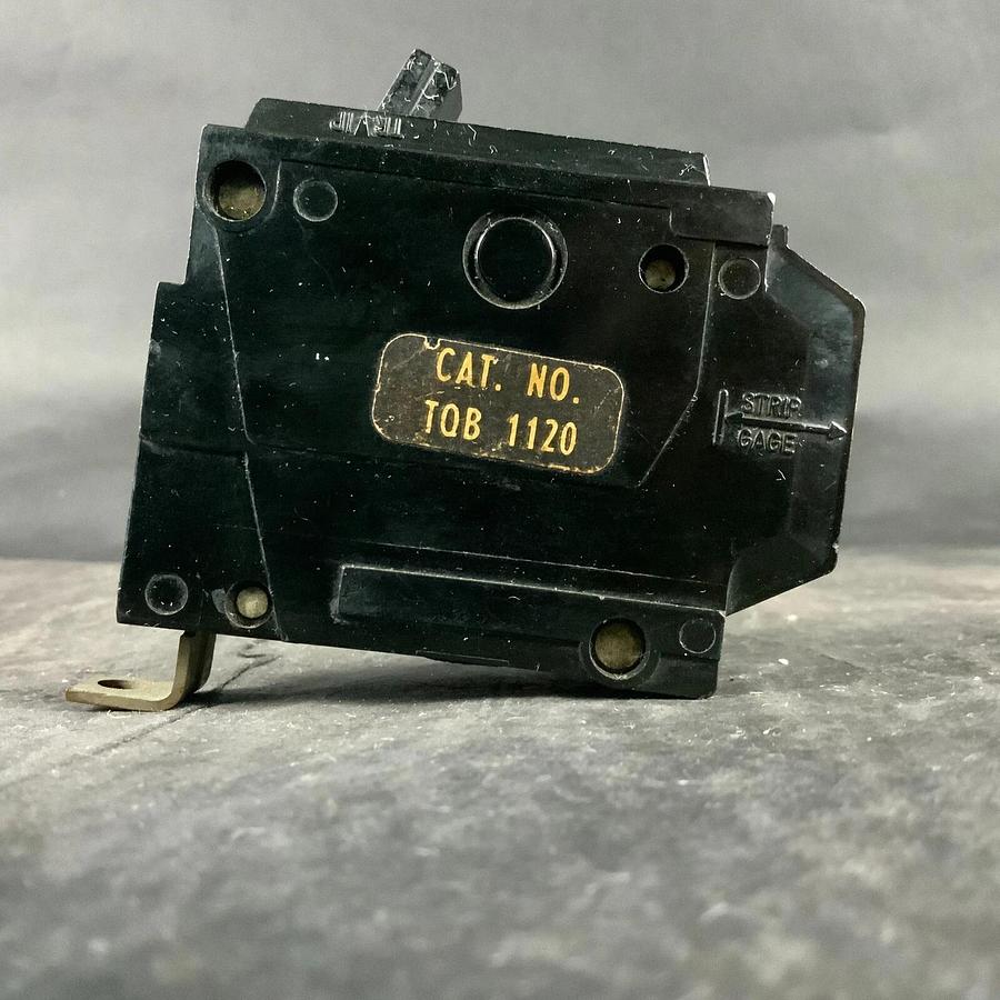 Used GENERAL ELECTRIC TQB1120 CIRCUIT BREAKER ($6 OBO)