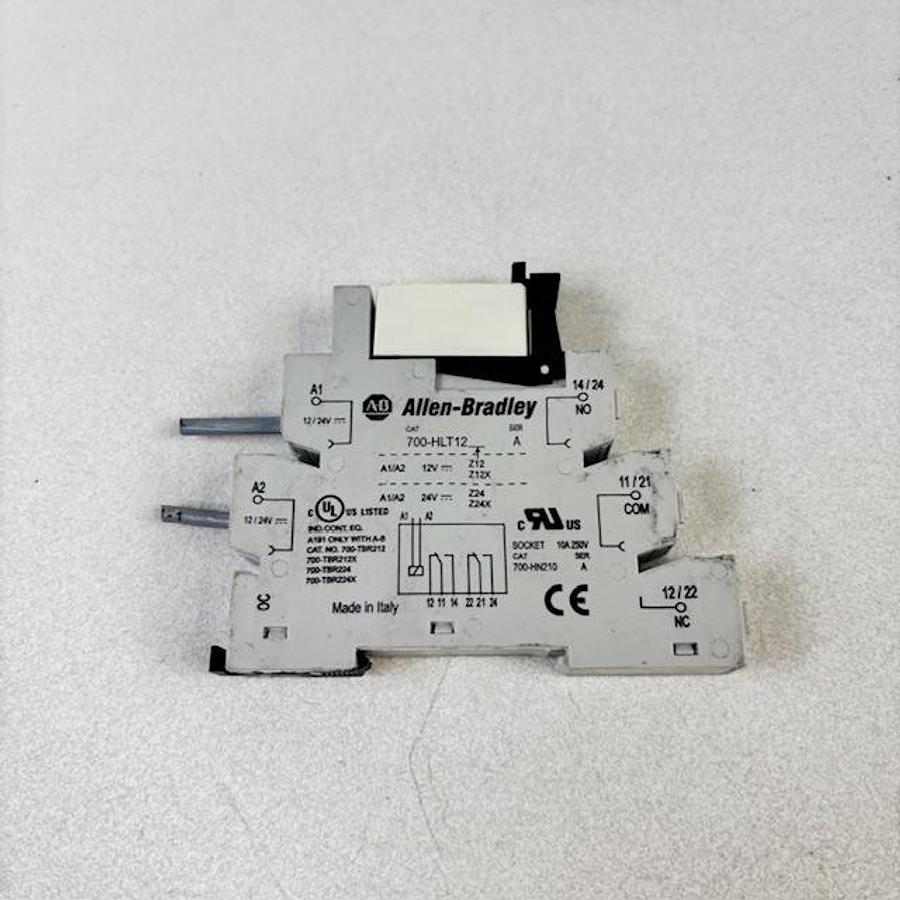 Used SIEMENS 5SX9100-HS CIRCUIT BREAKERS - GROUP OF 2