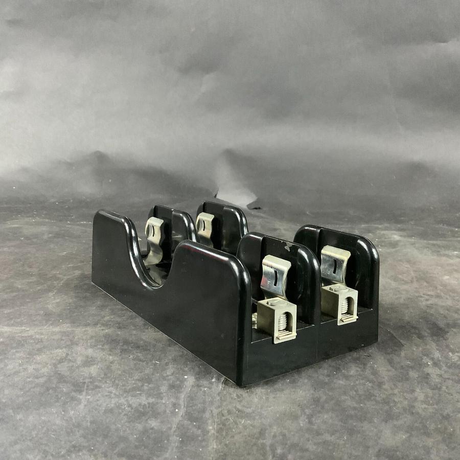 Used LITTELFUSE LH60060-2C FUSE HOLDER ($25 OBO)