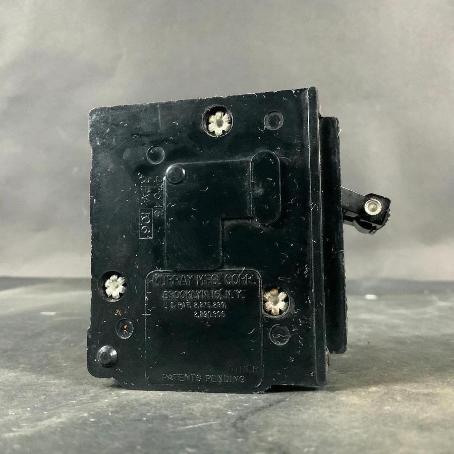 Used MURRAY MFG MP260 CIRCUIT BREAKER ($10 OBO)