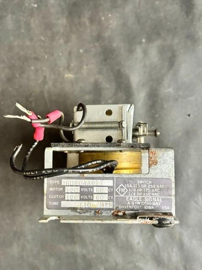 Used DANAHER CONTROLS HD504A627 ELECTRIC RESET TIMER
