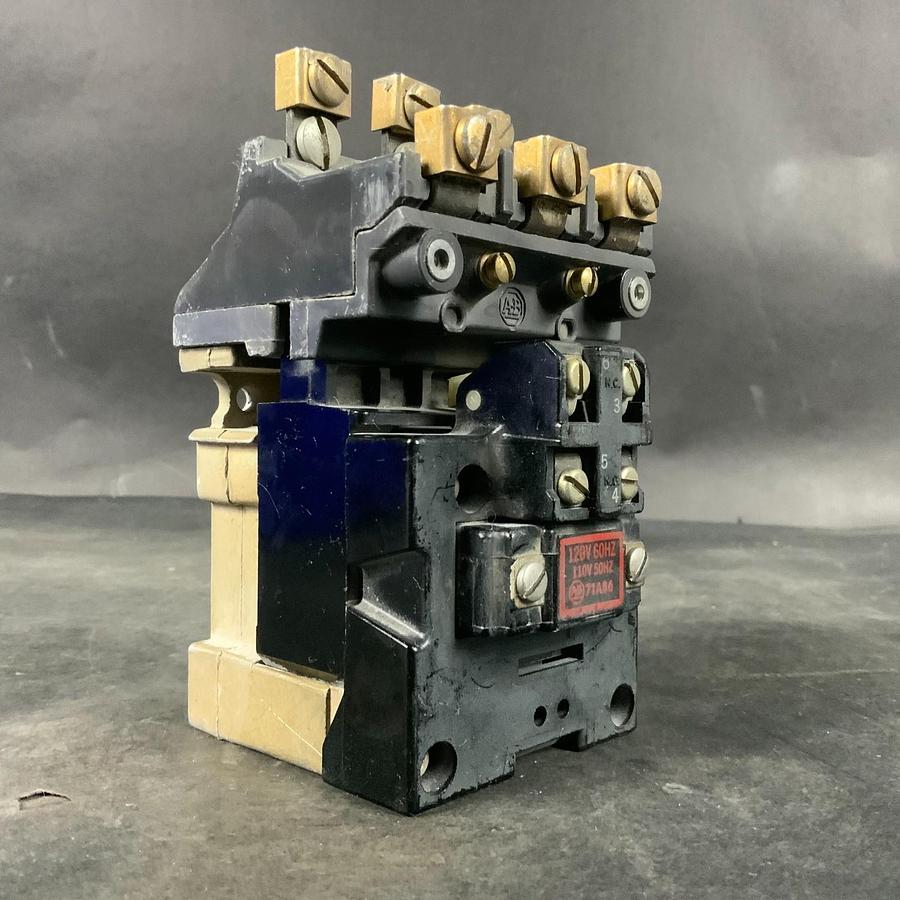 Used ALLEN BRADLEY 71A86 MOTOR STARTER ($35 OBO)
