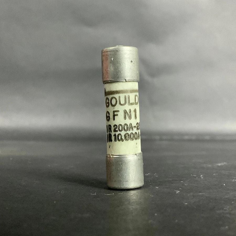 FERRAZ SHAWMUT GFN1 FUSE - SET OF 5 ($20 OBO)