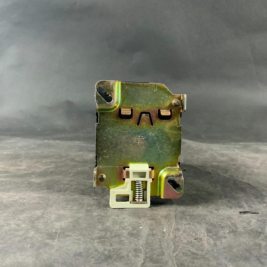Used TELEMECANIQUE LP1D2510 CONTACTOR ($65 OBO)
