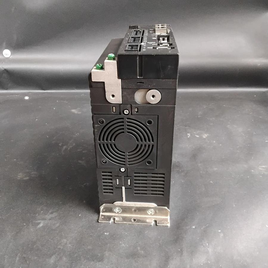Used OMRON R88D-KN20H-ECT SERVO DRIVE ($700 OBO)