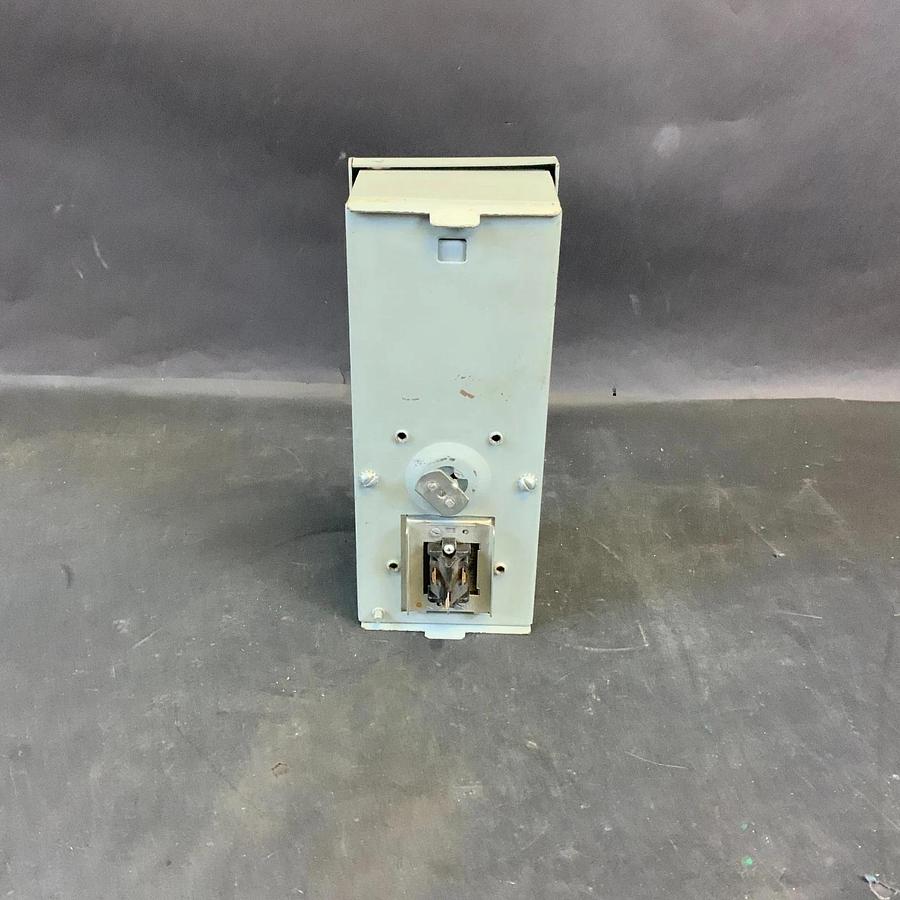 Used GE LW32F30 BUSWAY FUSIBLE TAP BOX ($100 OBO)