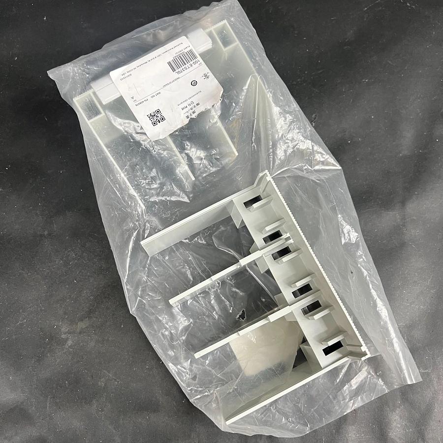 Used ALLEN BRADLEY 100-ETS370L TERMINAL SHROUDS ($50 OBO)