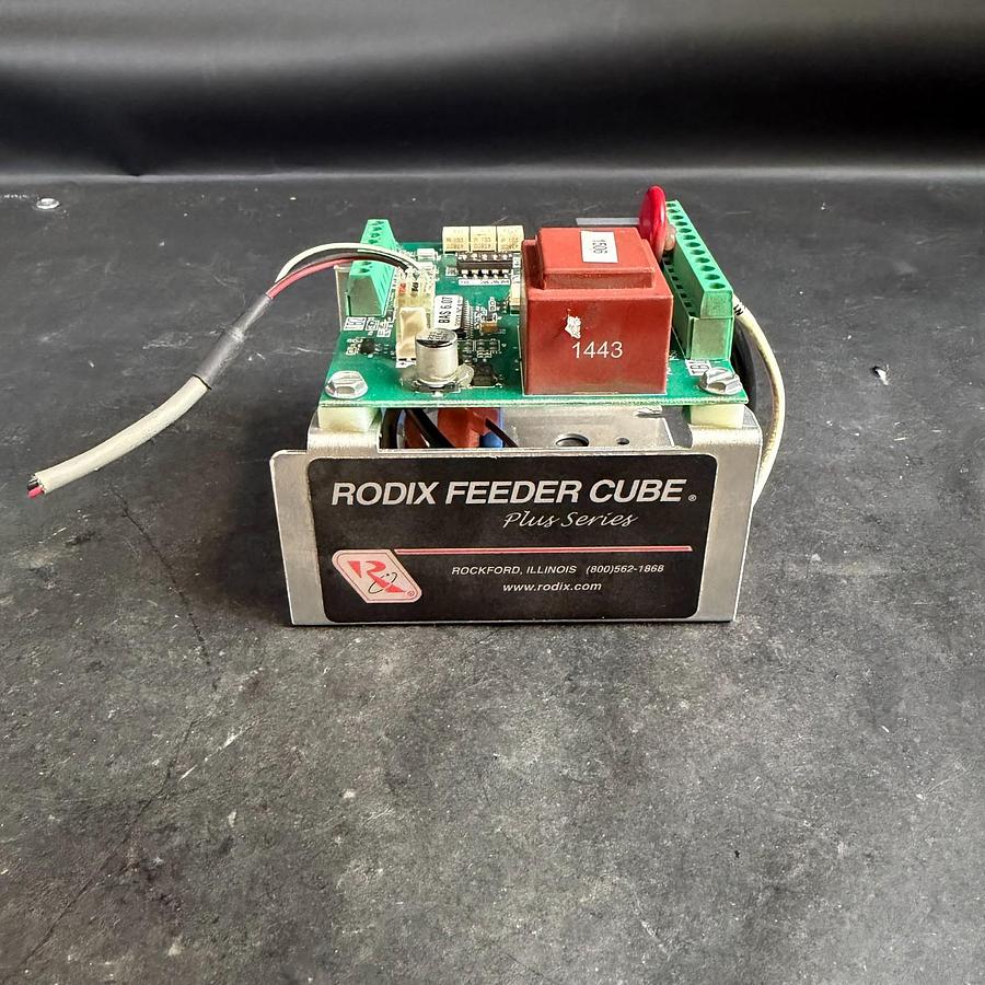 Used RODIX FC-44 PLUS 121-886 FEED CUBE ($75 OBO)