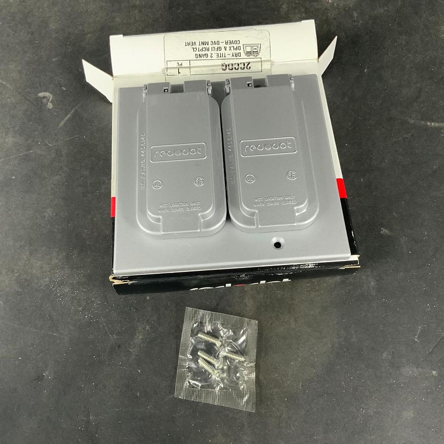Used RED DOT 2CCDG RECEPTACLE COVER ($12 OBO)