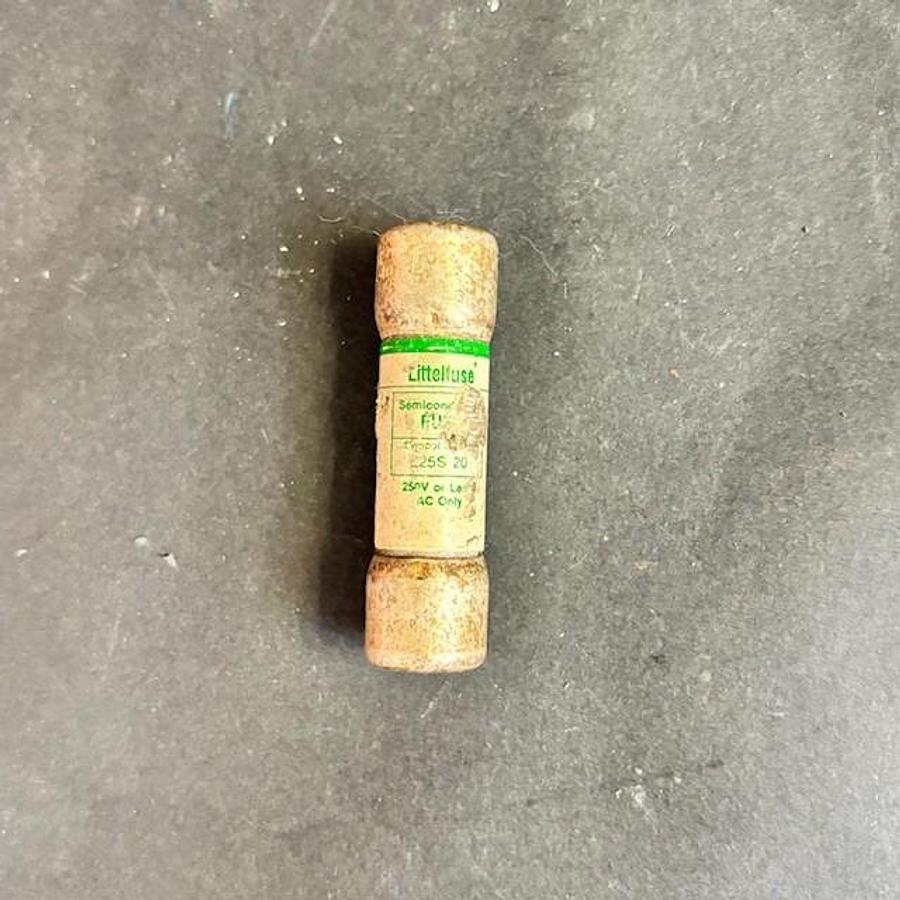 Used LITTELFUSE L25S-20 FAST-ACTING FUSE