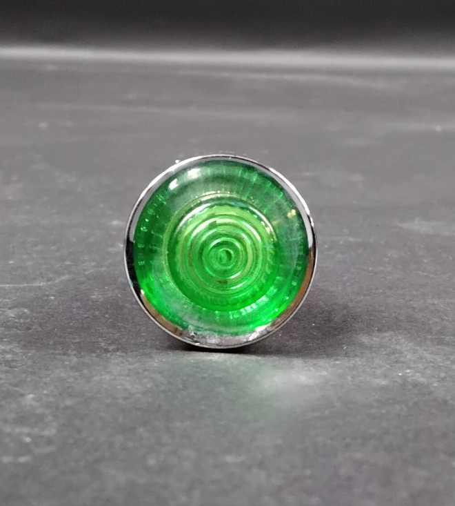 Used ROUND INDICATOR LIGHT , GREEN ($4 OBO)