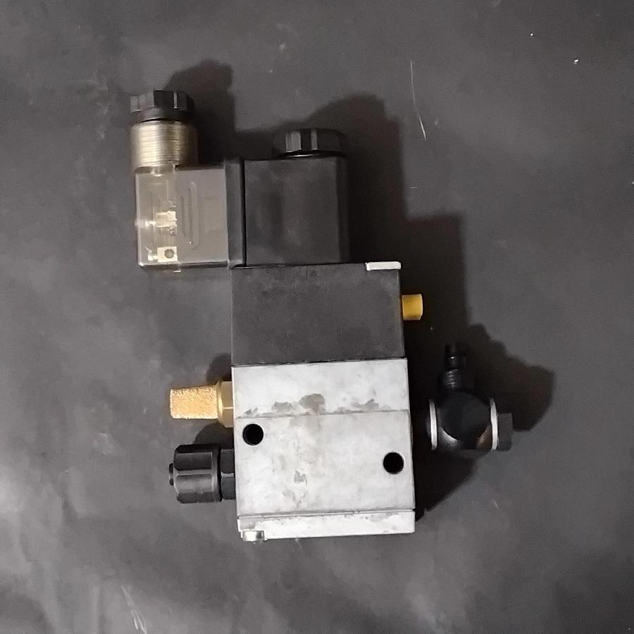 Used REXROTH 577-255 SOLENOID VALVE ($99.80 OBO)