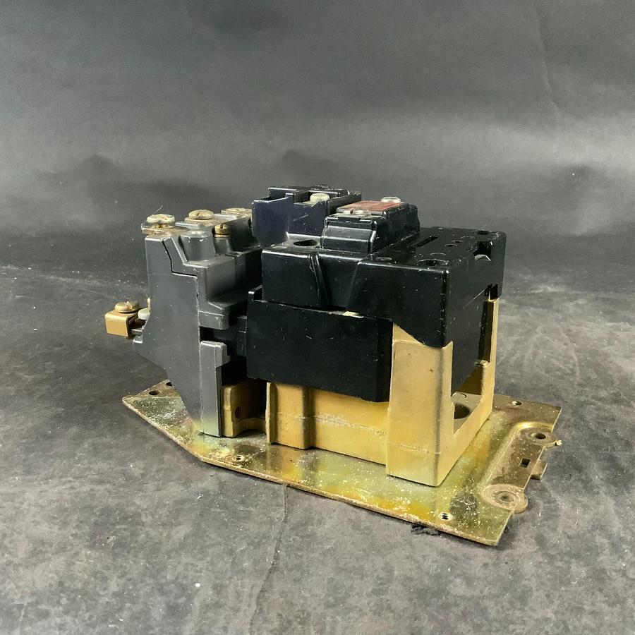Used ALLEN BRADLEY SIZE 1 SER K SINGLE-POLE 709-BOD103 STARTER ($30 OBO)