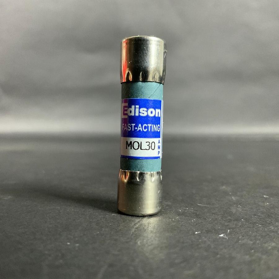 Used EDISON MOL-30 FAST ACTING FUSE - SET OF 3 ($15 OBO)