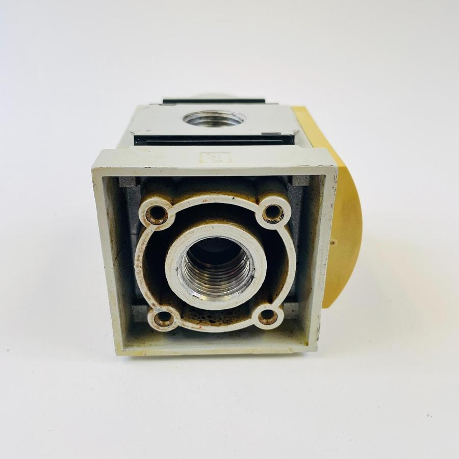 Used FESTO MS6-FRM-1/2 BRANCHING MODULE PNEUMATIC AIR SYSTEM INDUSTRIAL COMPONENT