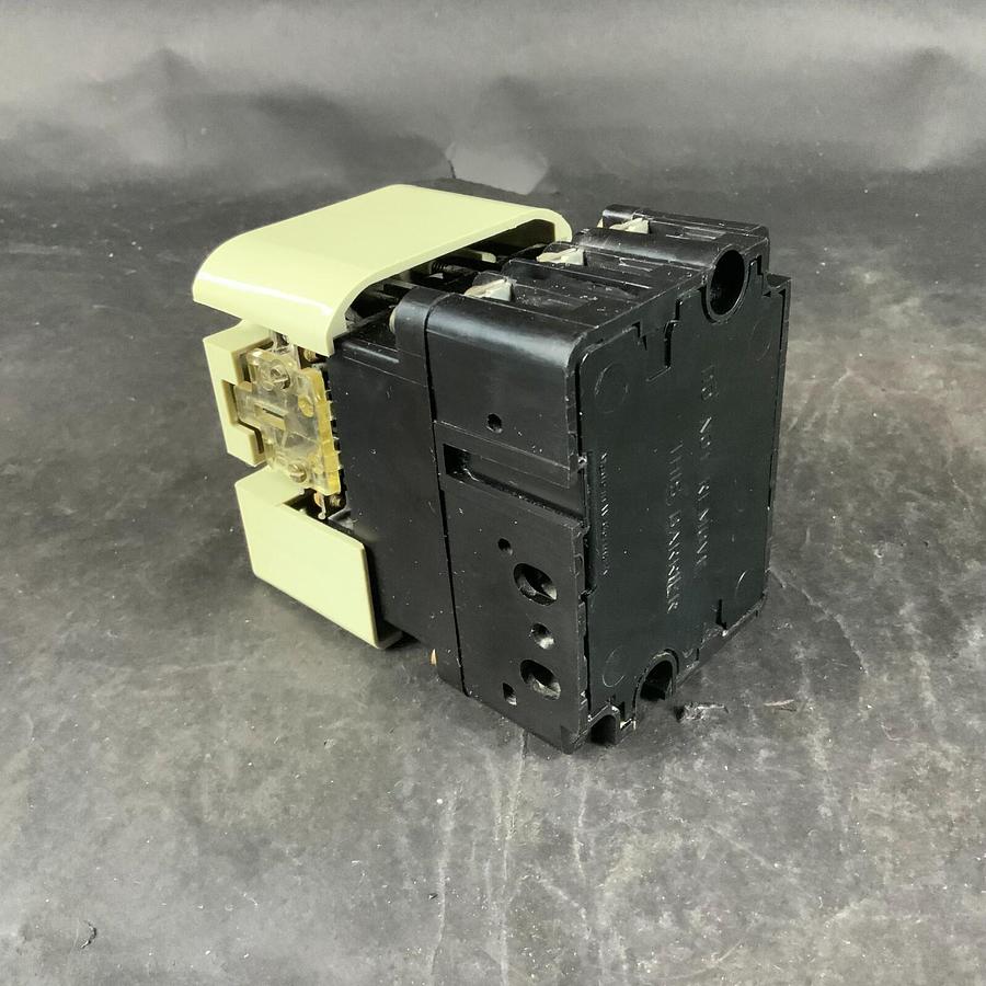 Used MOELLER PKZM3-6.3-U-NA CIRCUIT BREAKER - WITH HI22-PKZM3 AUX CONTACT ($35 OBO)