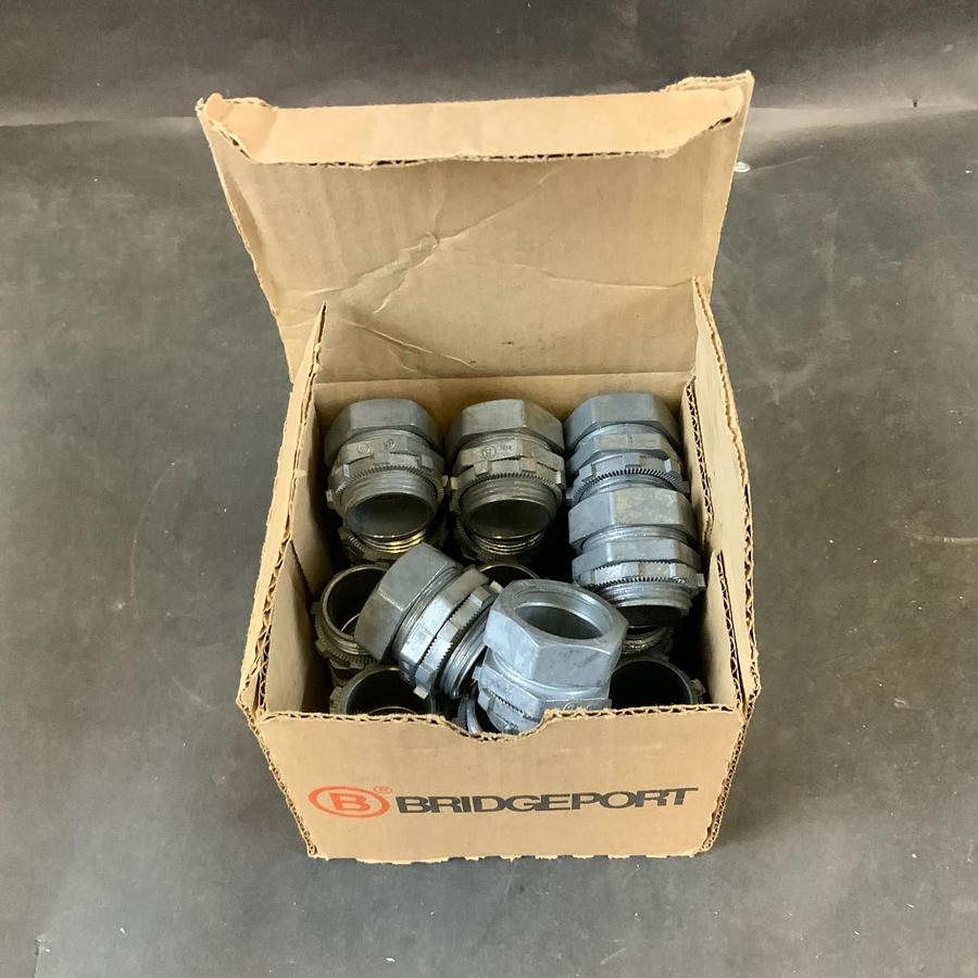 Used BRIDGEPORT 252-DC2 1” ZINC EMT CONNECTOR - BOX OF 24 ($24 OBO)