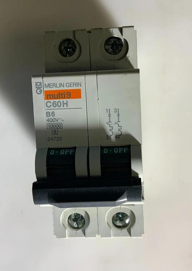 MERLIN GERIN MULTI9 C60H ($34.99 OBO)